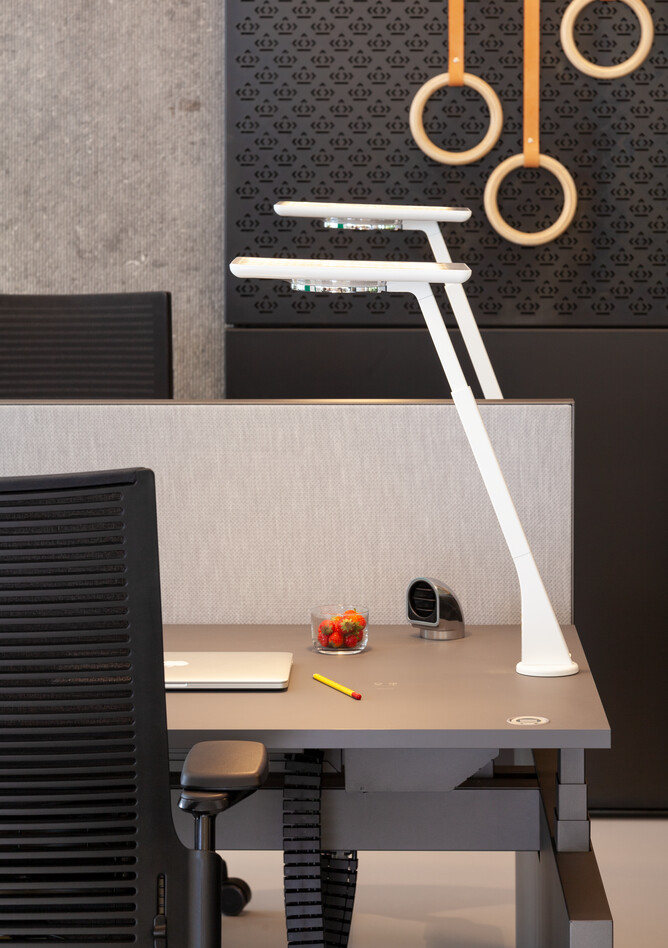 Royal Ahrend Comfort workstation in showroom Sint Oedenrode 14