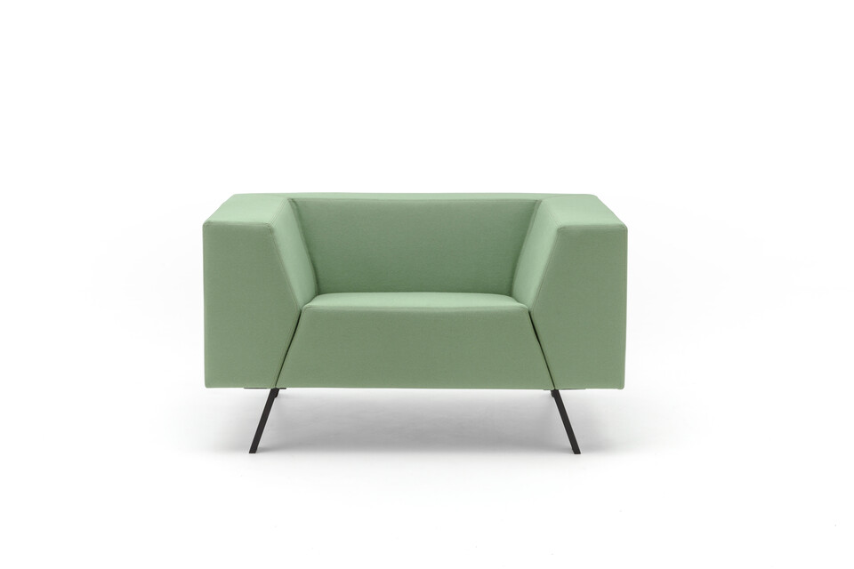 Gispen Sett Low armchair in divina 856 green front view