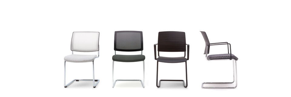 Gispen Zinn visitor chairs cantilever front view