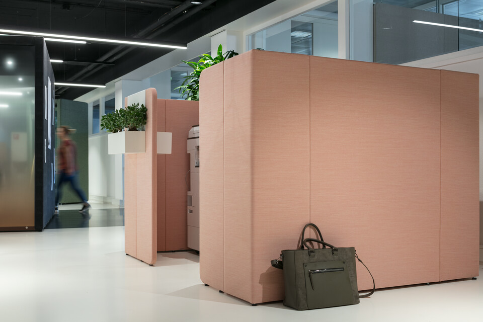 Loungescape Royal Ahrend Showroom in Rotterdam 010A