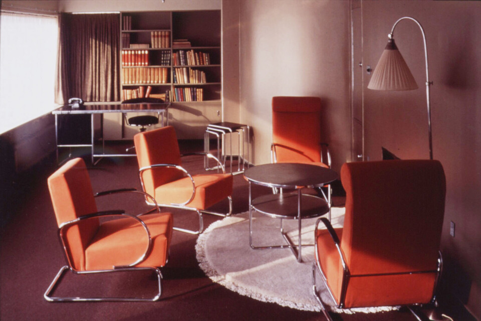 Gispen interior view of livingroom of Sonneveld House in Rotterdam