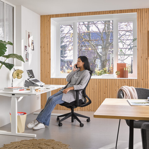 Home, Prime, Pyramid Table 02, Well Armchair Home, Prime, Pyramid Table 02, Well Armchair squarexl