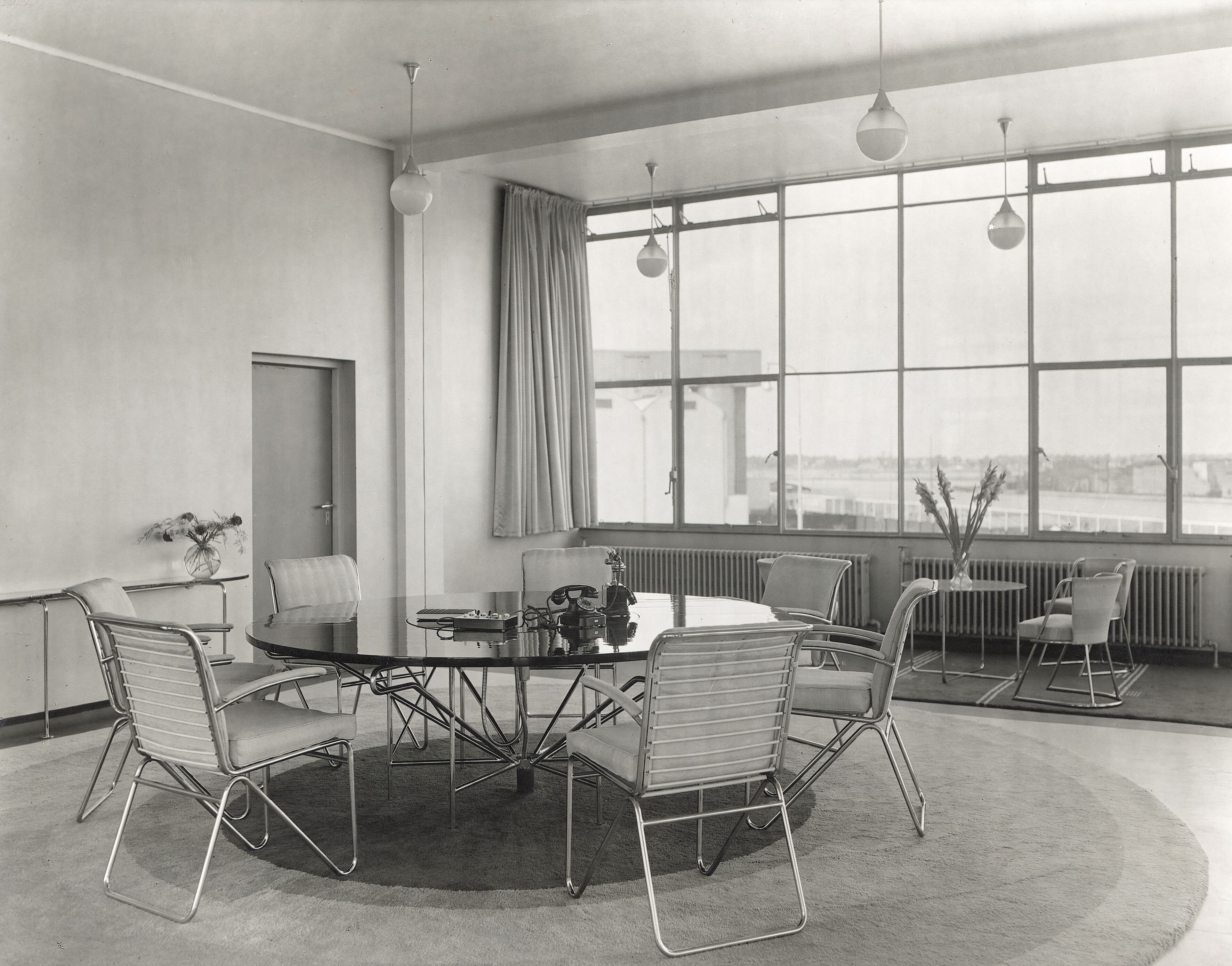 Van Nelle directiekamer   DownloadLarge