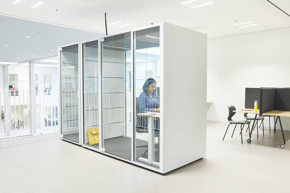 Gispen education project interior view of ROC Mondrian in The Hague DZK10847