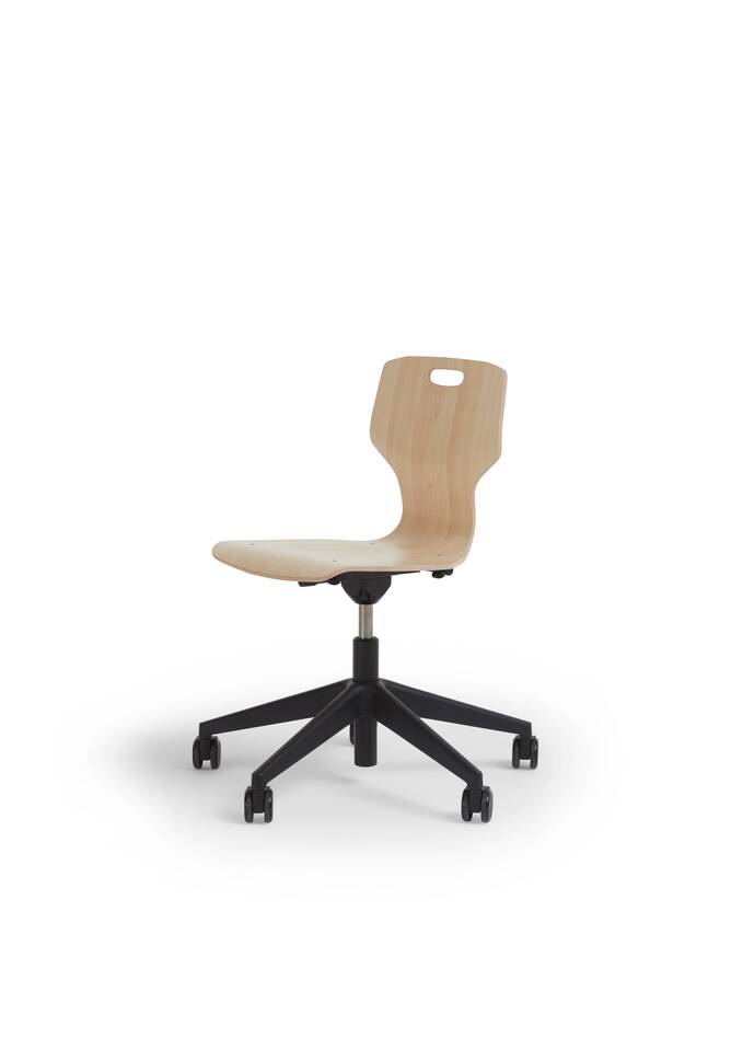 Gispen EDUU Work Wood educational chair with black frame and birch hpl shell front right view