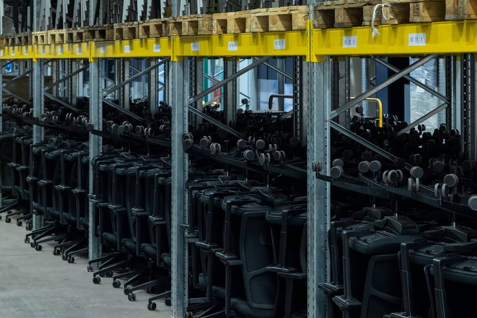 Ahrend interior view of Circulair Hub in Veghel SP07 cutout for website