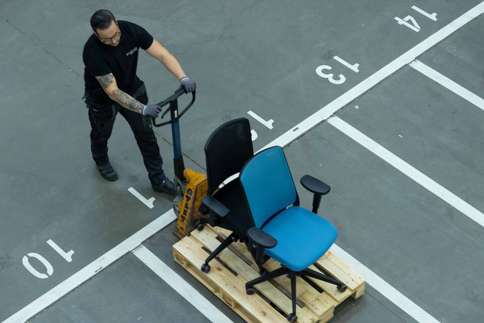 Gispen interior view of Circulair Hub in Veghel SP11