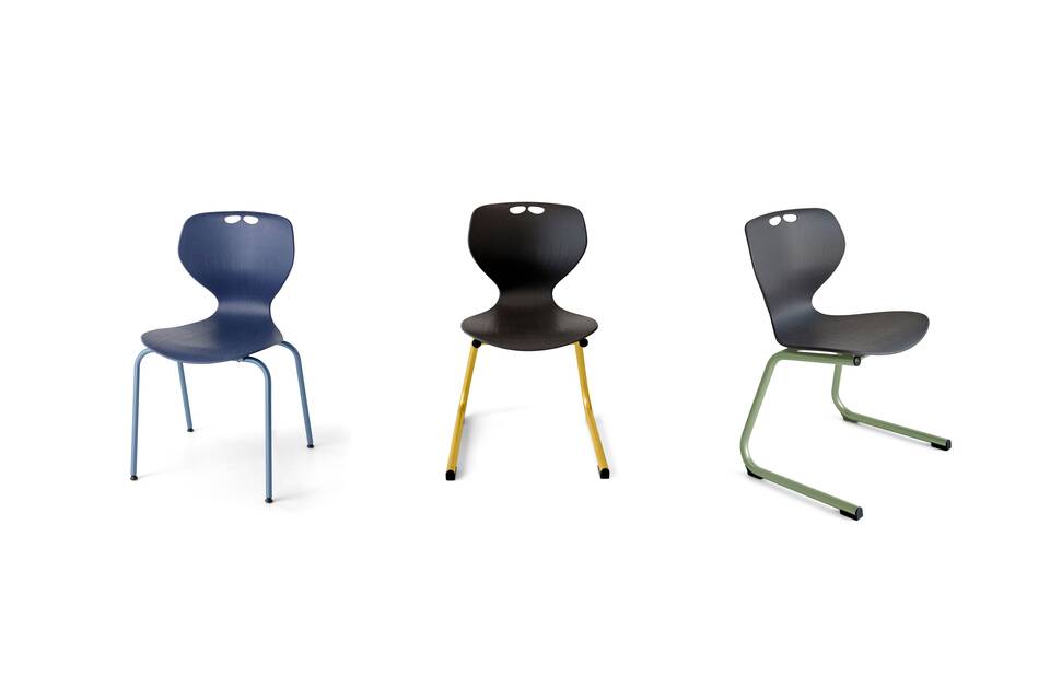 Gispen EDUU Flex educational chairs in white green and blue