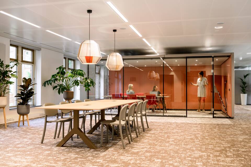 Gispen Government project interior view of FMH Haaglanden in The Hague MB5069