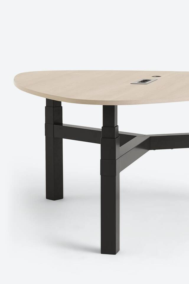 Ahrend Square Scrum table on grey background front left detail view