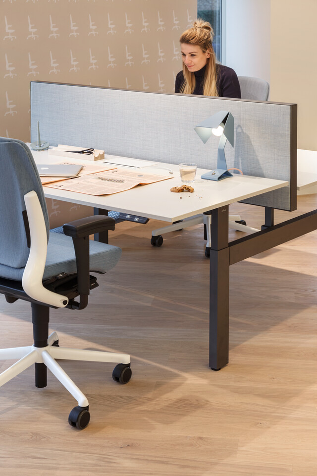 Balance, 230 Royal Ahrend Showroom in Sint Oedenrode 012A
