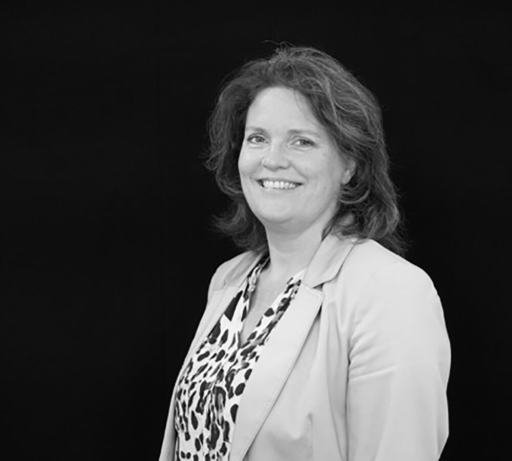 portrait of Monique van Slooten