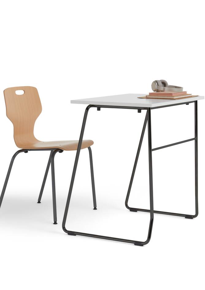 Grow Classic, Grow Seminar Ahrend Grow Classic and Seminar educational chair and table in beech and anthracite with white tabletop styled front and rear right view