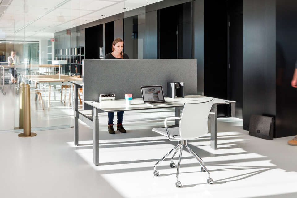 Balance, 463, Loungescape Royal Ahrend Inspiration Center in Amsterdam 0107