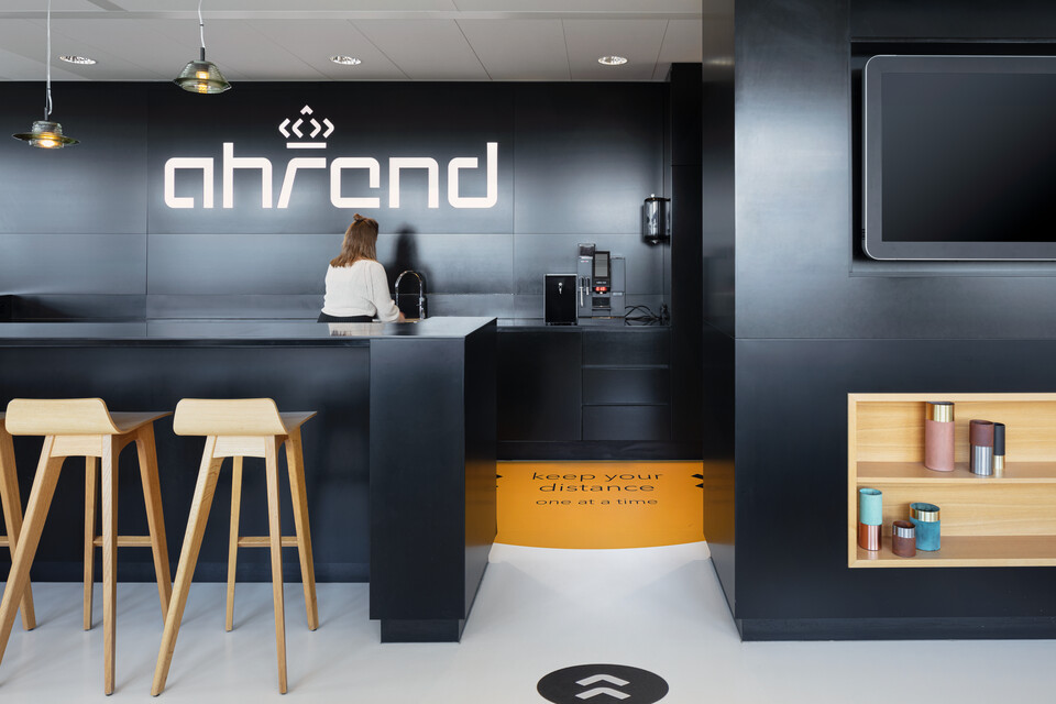 Ahrend Inspiration Centre (AIC)   landscapem