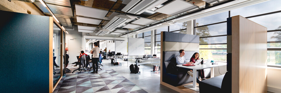 Fontys Hogeschool ICT    headerm