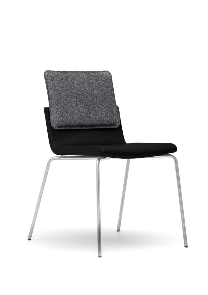 Triennial Classic   portraitm