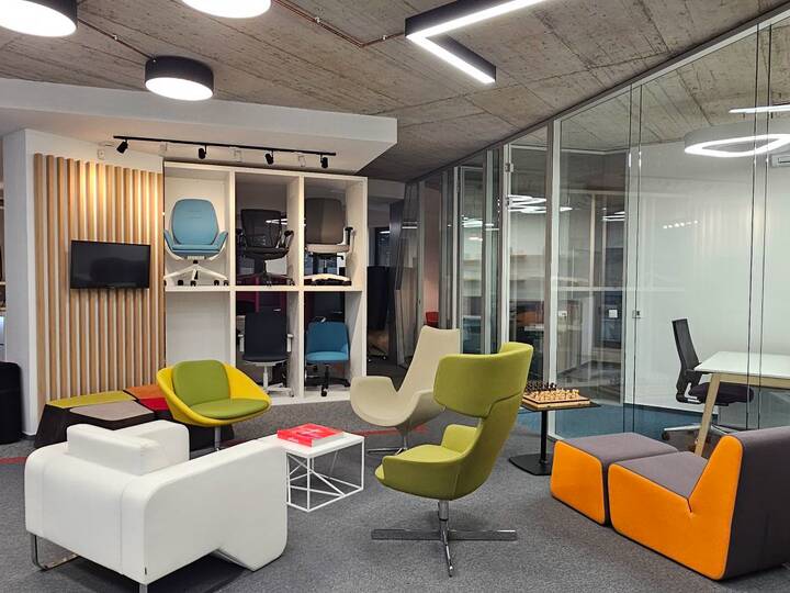 Royal Ahrend interior view of Showroom in Cluj